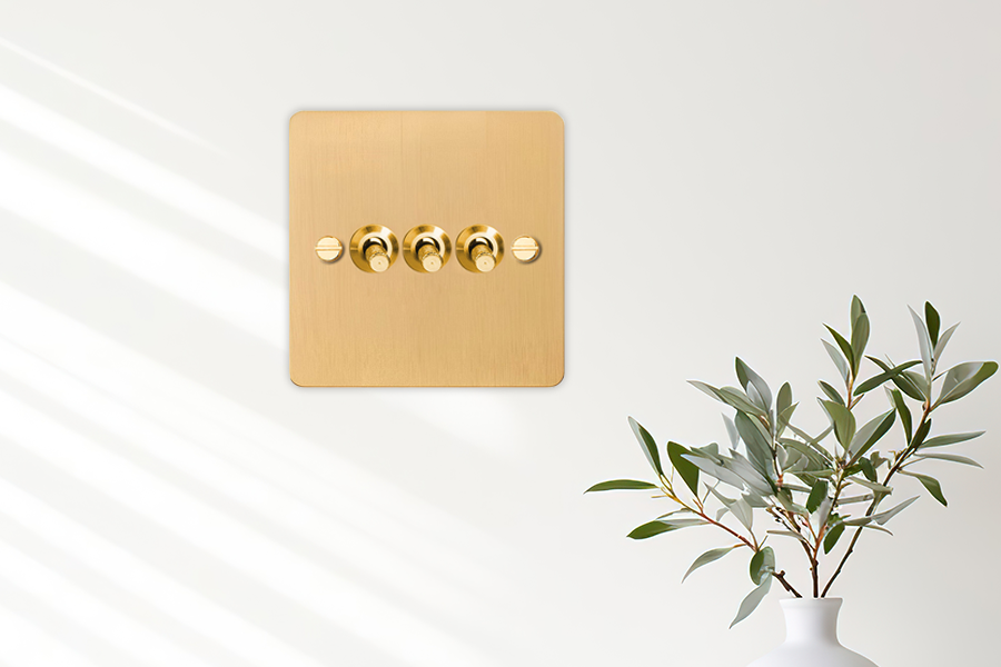 2G TOGGLE / CROSS / BRASS