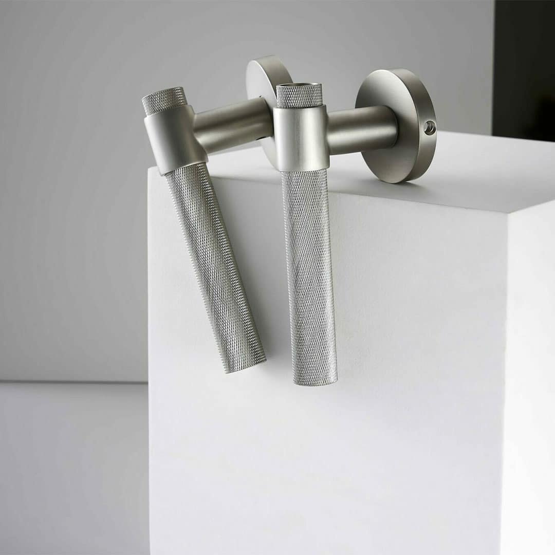 Tello Brass Lever Door Handle